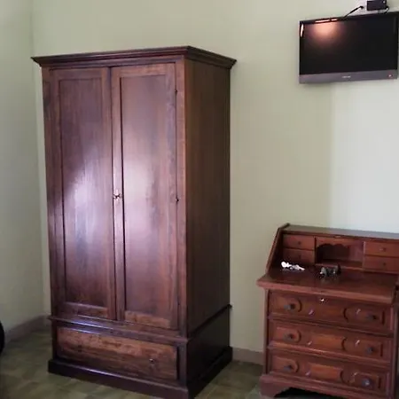 Affittacamere Il Caminetto Gasthuis