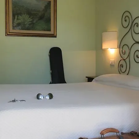 Affittacamere Il Caminetto Гостевой дом *