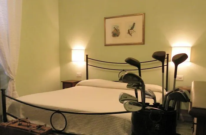 Affittacamere Il Caminetto בית הארחה *